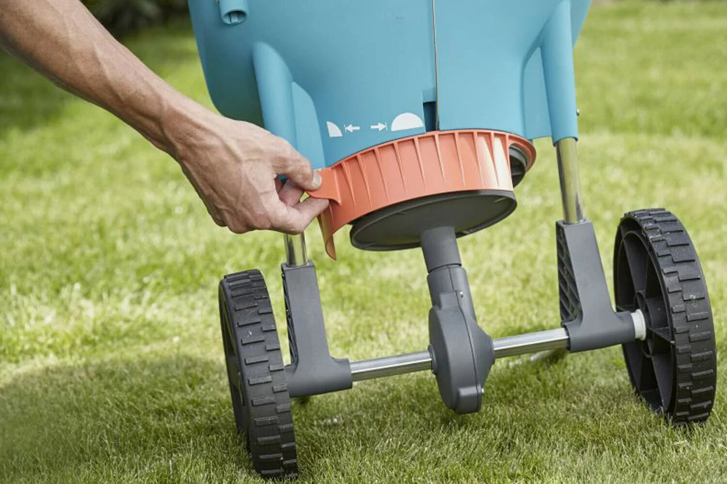 Sėklų ir Trąšų Barstytuvas